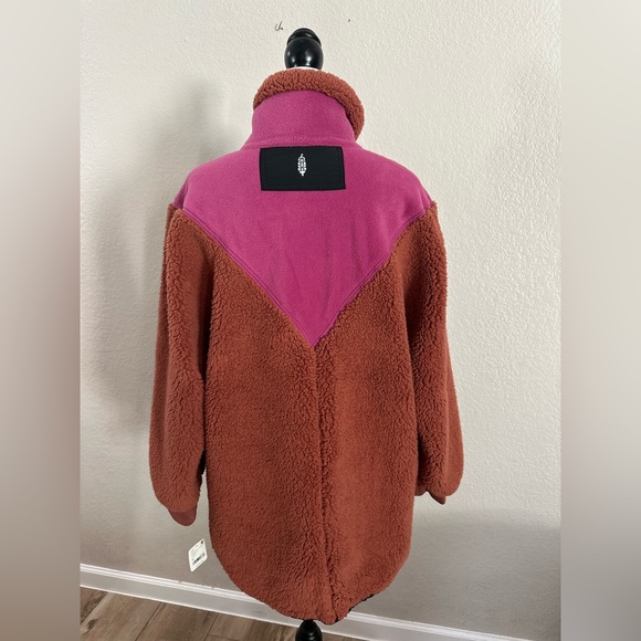 🆕Free People Fall to Rise Magenta Haze Combo Sherpa Jacket - Picture 7 of 8